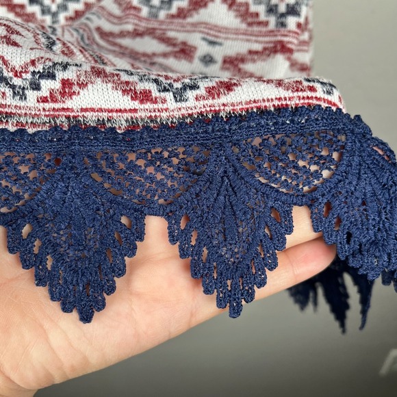 Just Be Aztec Tank Top Sleeveless Lace Trim Casual Summer White Red 1X Patriotic - Picture 6 of 10